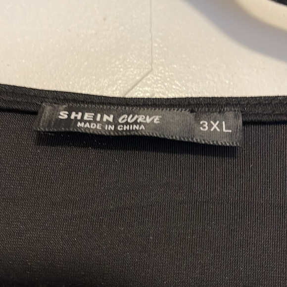 Velvet and Sparkle Top with Deep V and Tie Waste - Picture 5 of 7